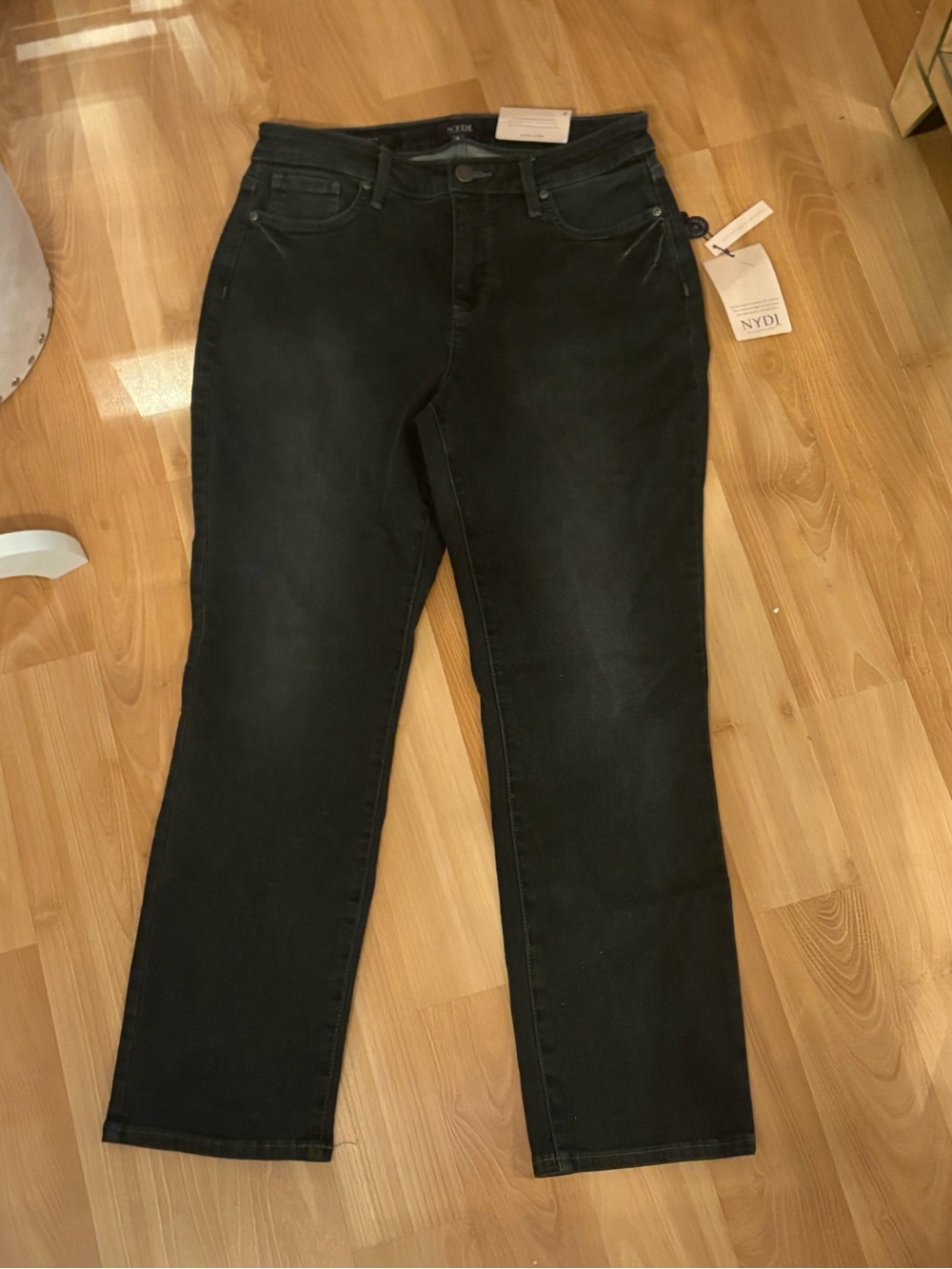 NWT NYDJ Black Sheri Slim Ankle Jean Size 8